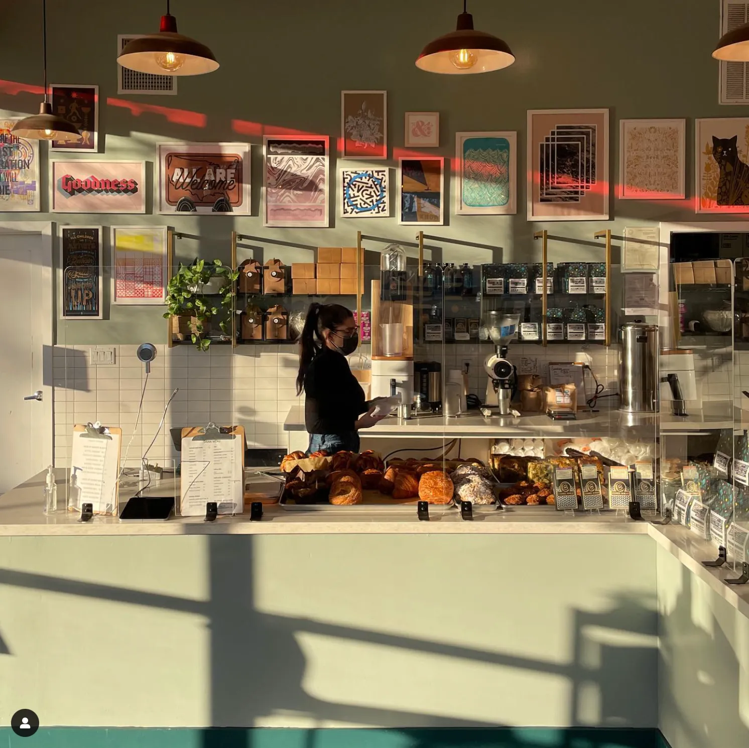 Spatial Design: Corporate and Home Art Vibes — image 9.4