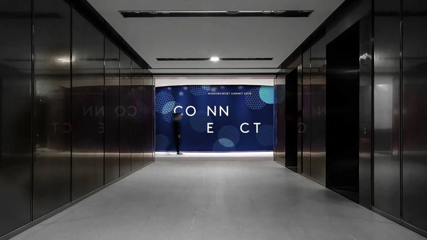 Studio X — image 10.6