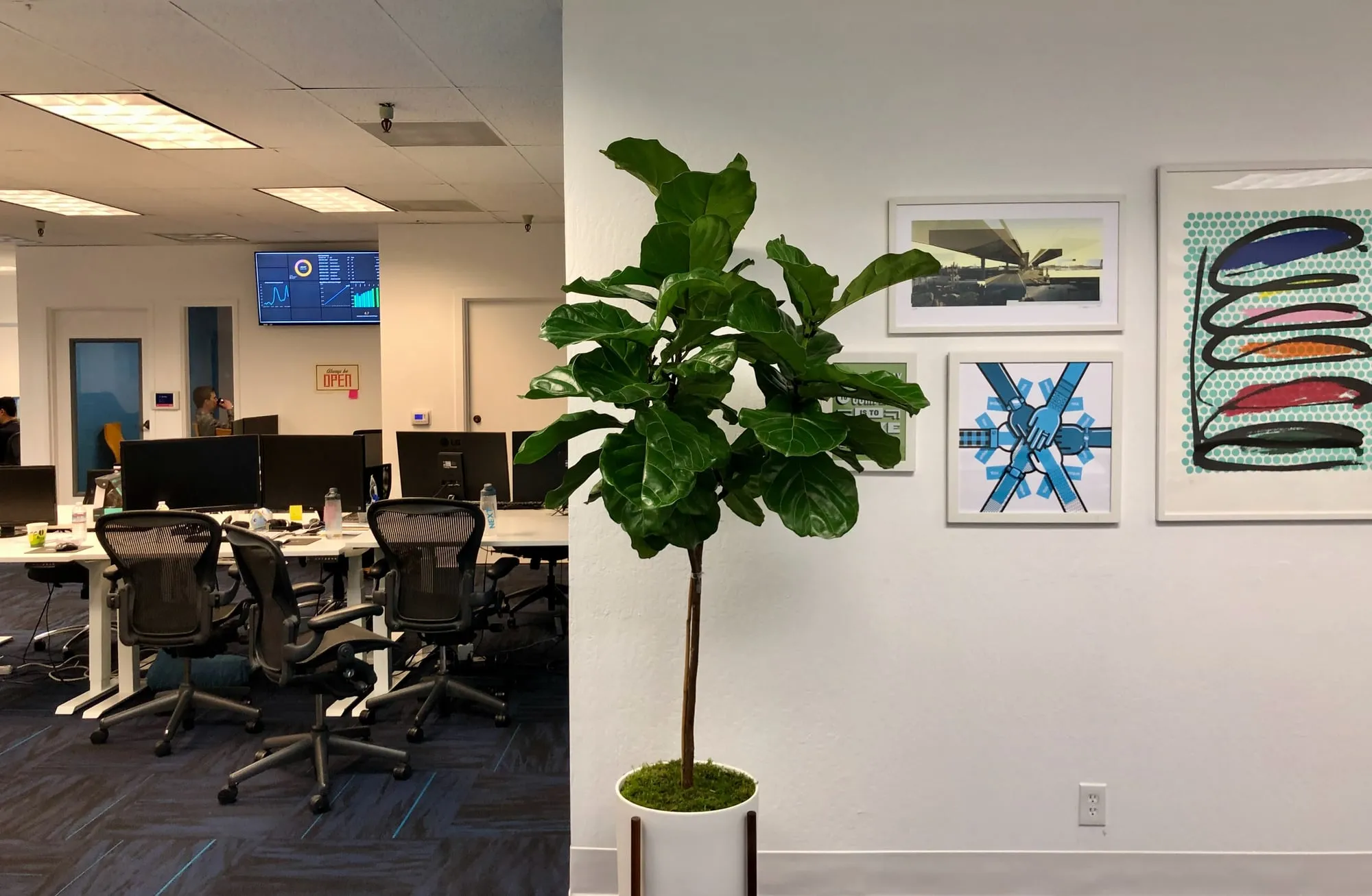 Spatial Design: Corporate and Home Art Vibes — image 15.8
