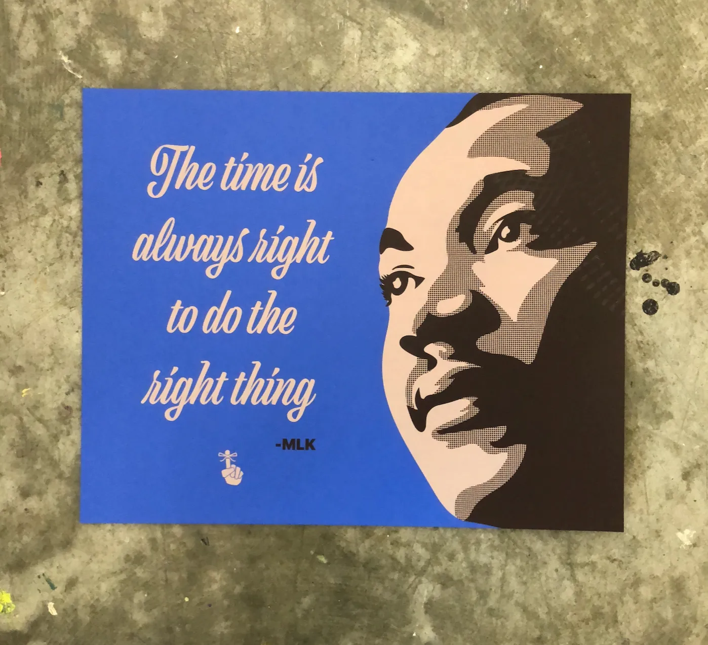 Illustrations & CommD — image 1.49