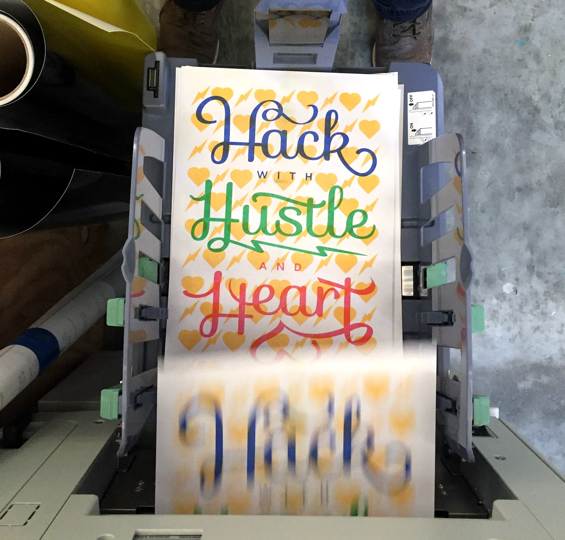 Illustrations & CommD — image 1.54